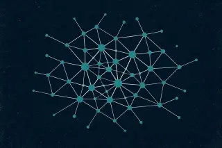 Un réseau géométrique de lignes blanches reliées par des nœuds circulaires teal sur fond bleu marine, la densité du maillage évoque la structuration progressive des contenus par leurs liens de sens.